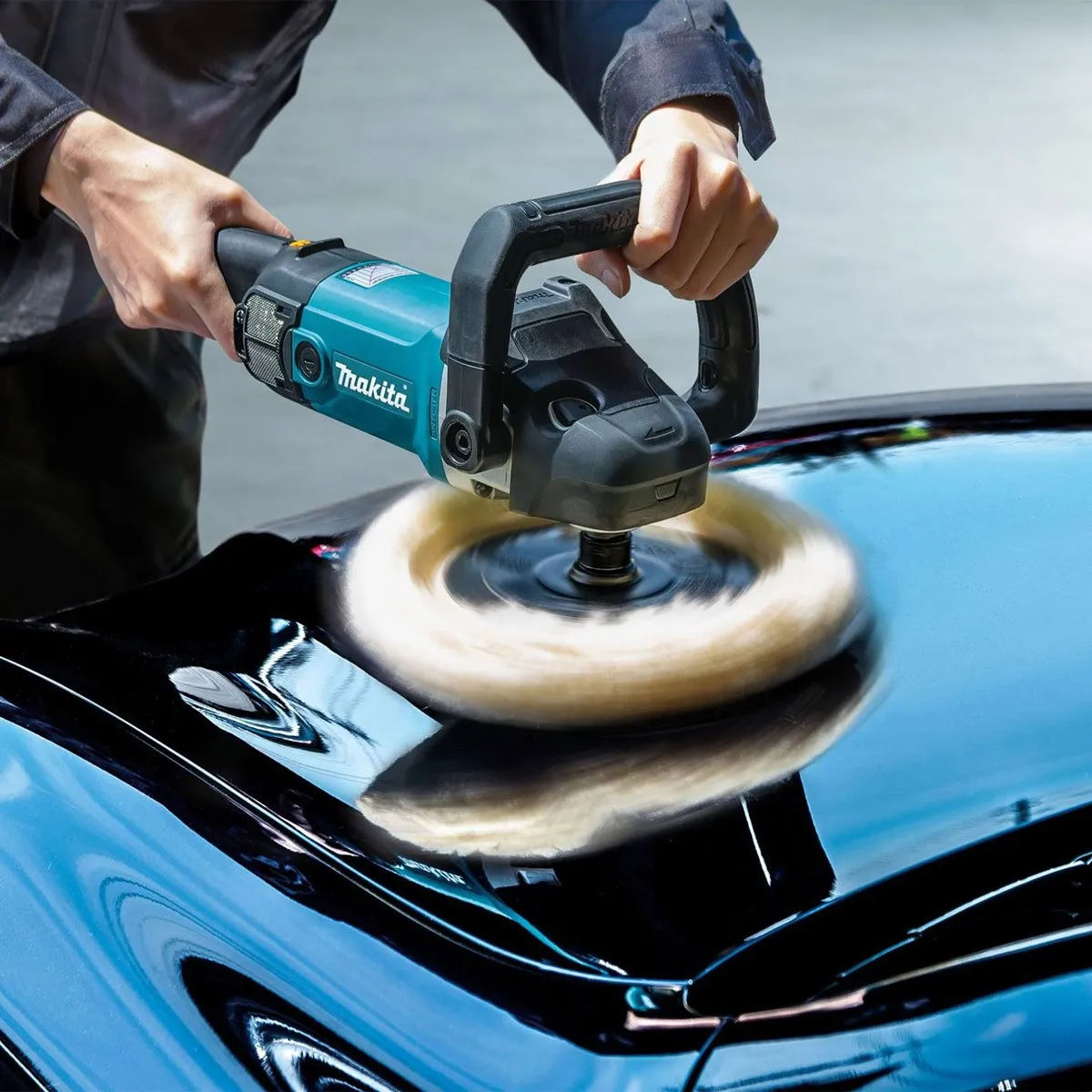 Makita 9237CB lucidatrice levigatrice