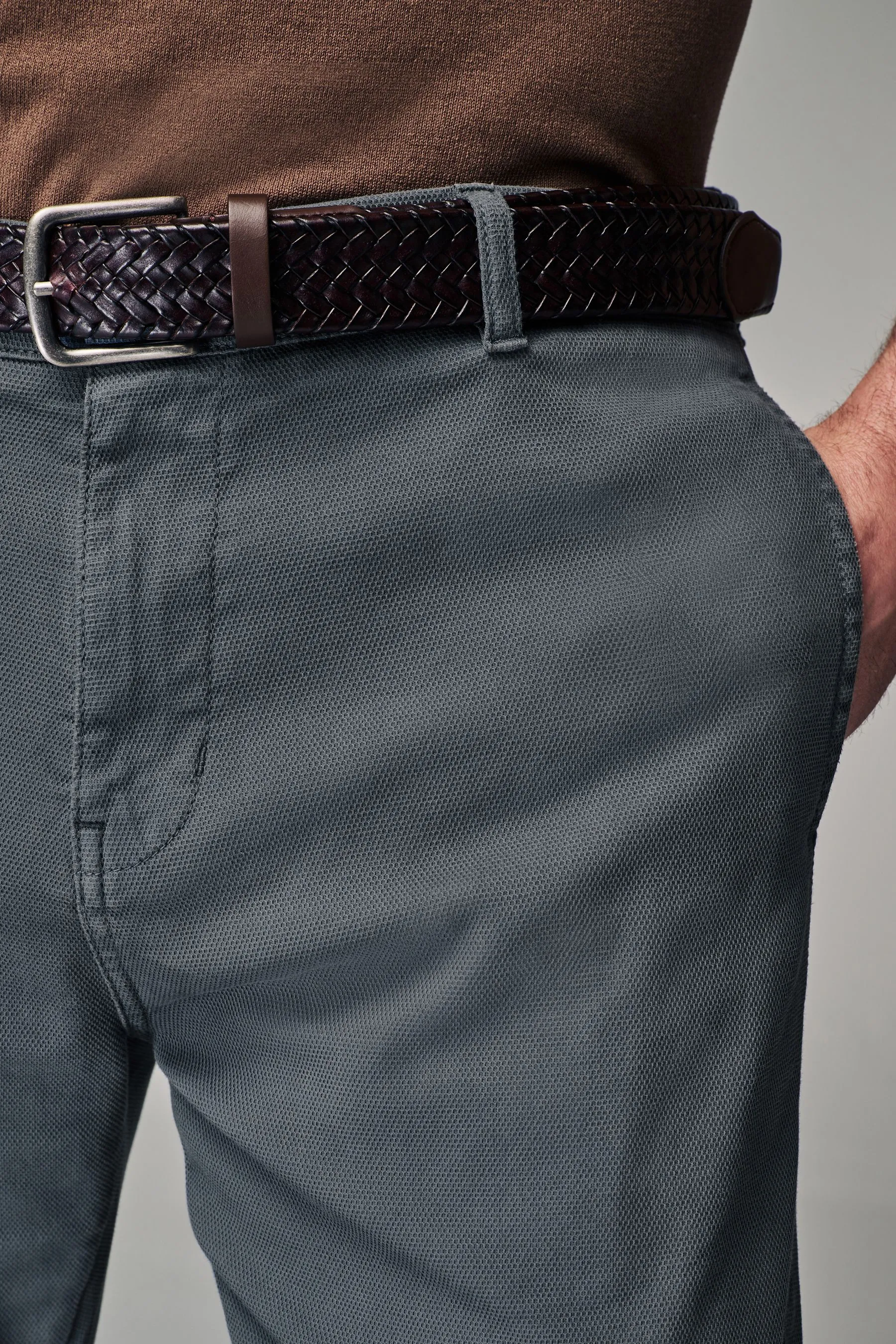 Vestibilità attillata / Slim - Con cintura Pantaloni testurizzata